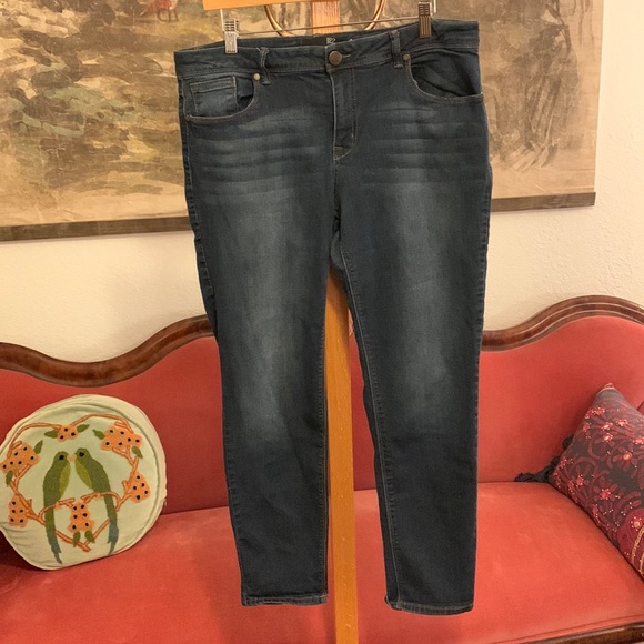 1822 Denim | Jeans | 822 Denim Adrianna 